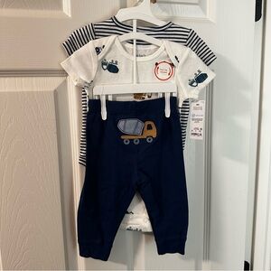 Carters baby 3 piece set cement mixer set size 6m